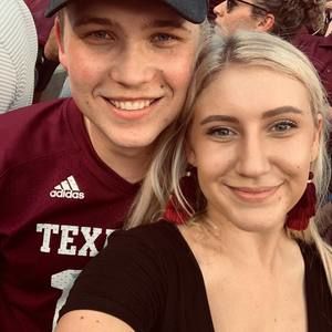 Meet your Posher, Emma